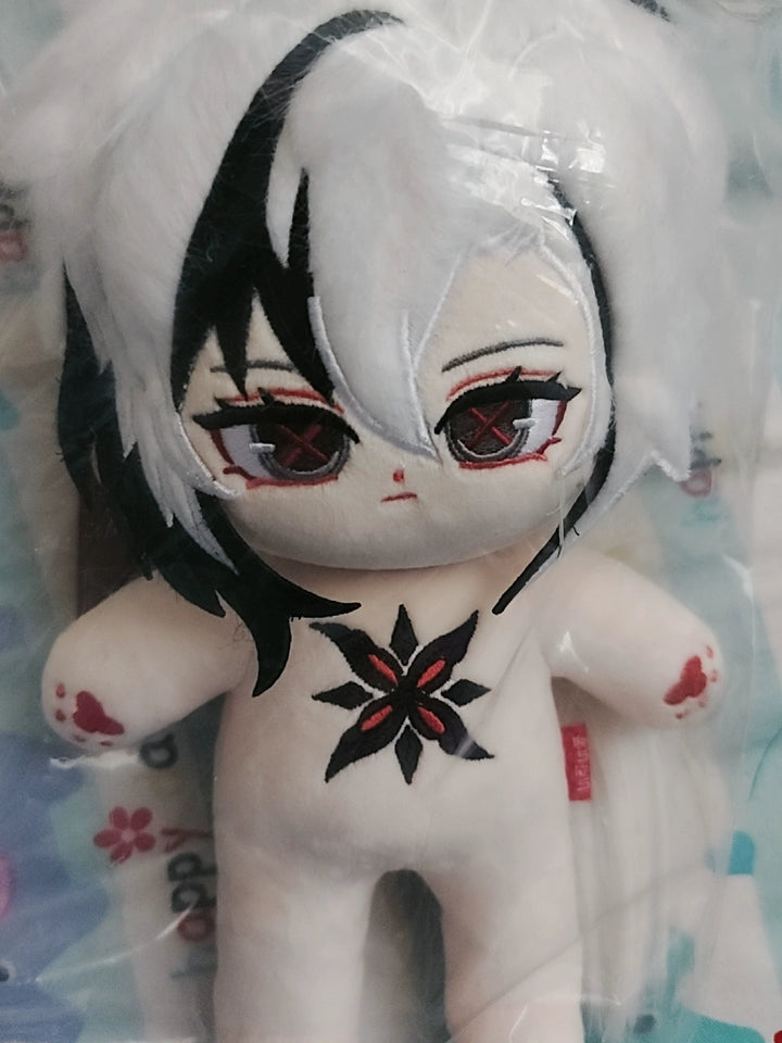 Genshin Impact Fan-Made Arlecchino 20 cm Cotton Plush Doll with Skeleton