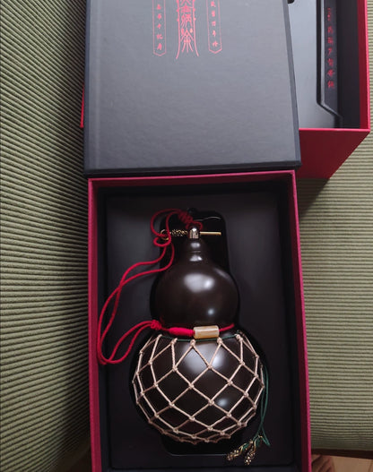 Official Black Myth: Wukong Heqi Rongrong Gourd 518 ml Insulated Bottle