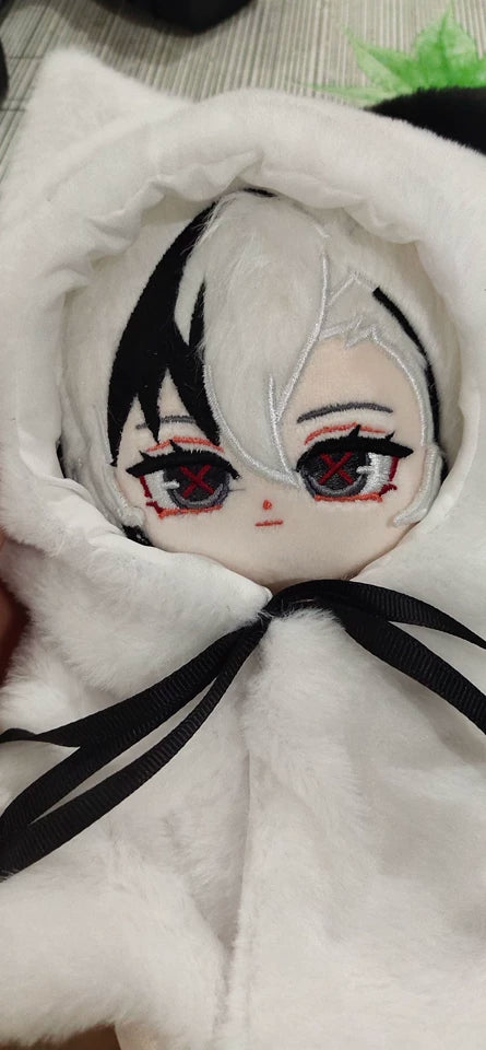 Genshin Impact Fan-Made Arlecchino 20 cm Cotton Plush Doll with Skeleton