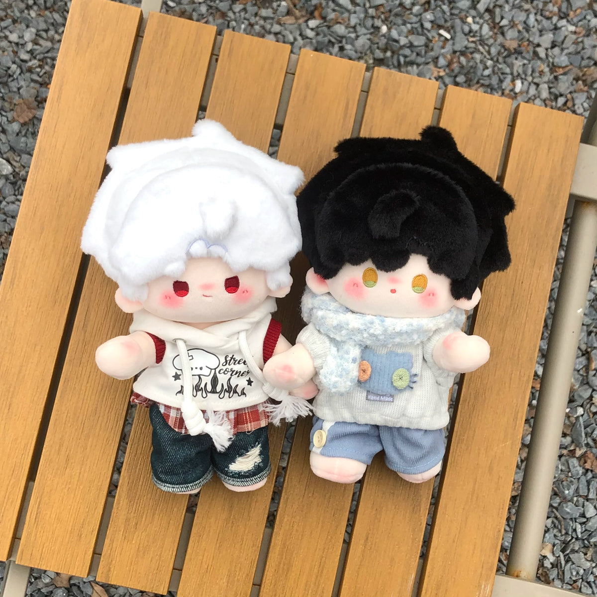 Love and Deepspace Manman-Body plush dolls two dolls on wooden chair