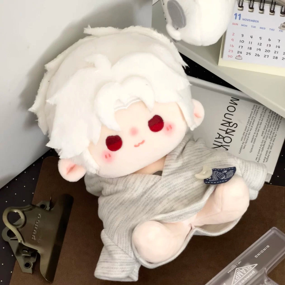 Love and Deepspace Hairpiece Skeleton plush doll white hair red eyes in gray outfit
