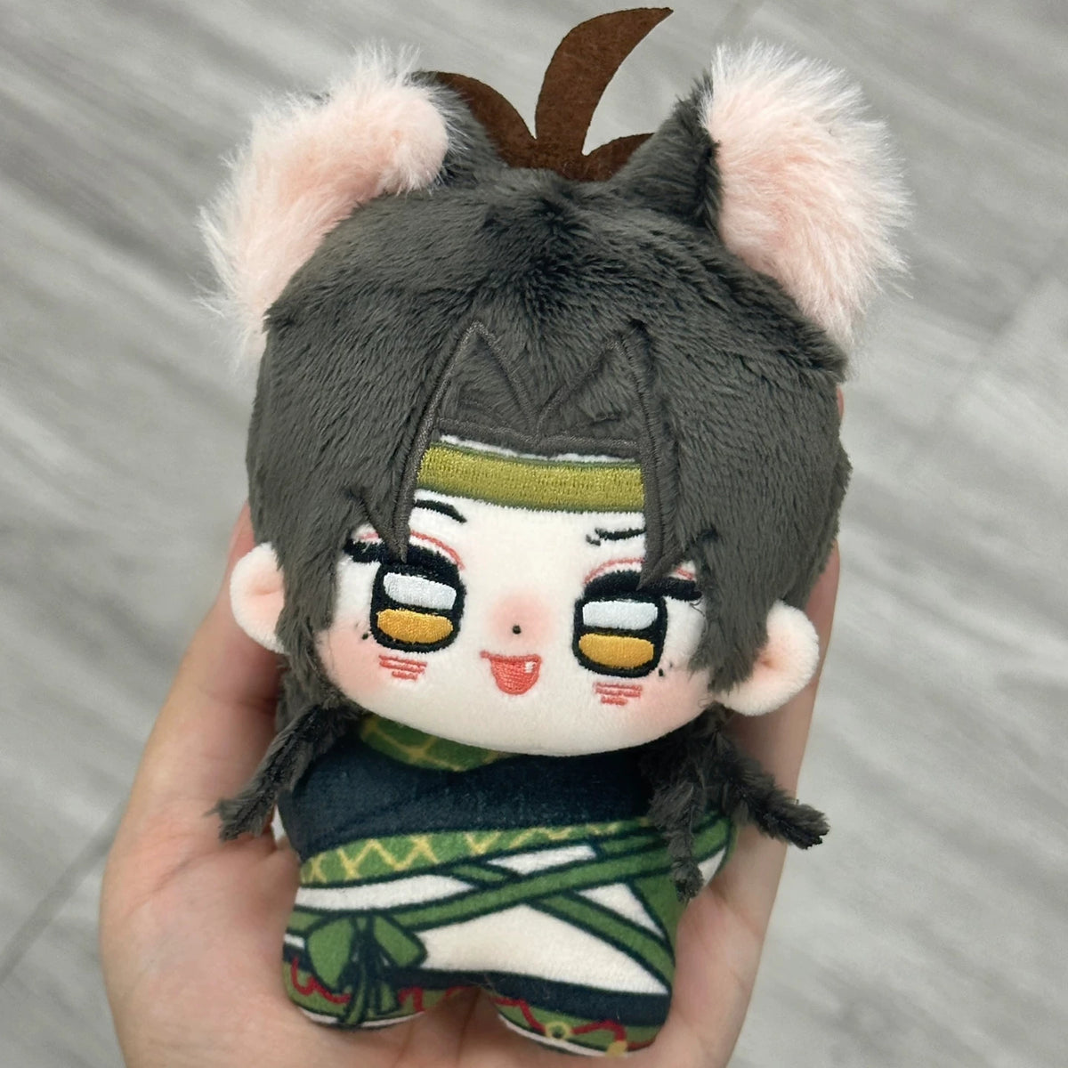 Where Winds Meet Jiuliu Mouse plush doll held in hand