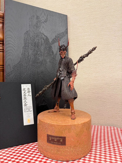 Black Myth: Wukong Destined One and Yaksha King 1/6 statue displayed with its packaging box